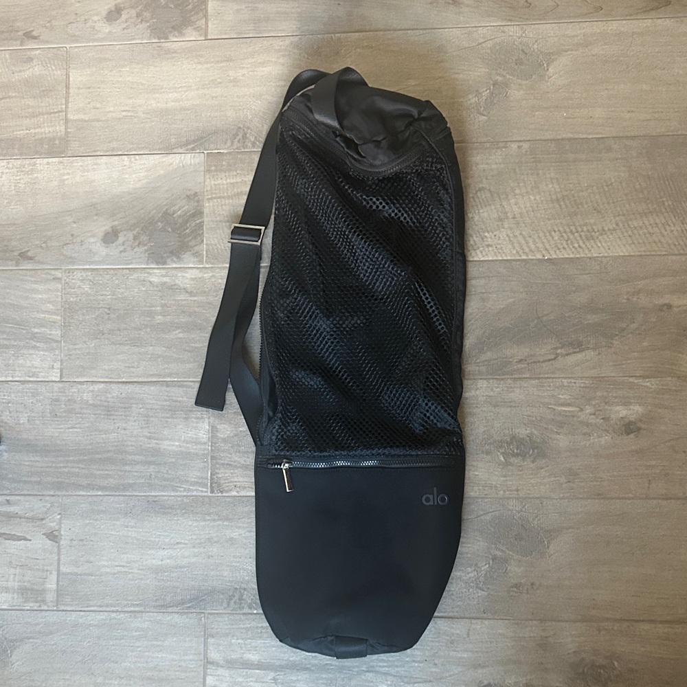 ALO Yoga Black Mesh Yoga Mat Bag